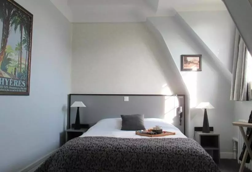 ホテル Hôtel Restaurant Du Chemin De Fer