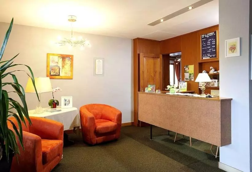 Logis Hotel Restaurant De La Poste