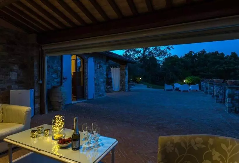 Aamiaismajoitus (B&B) Casale Dalmanuta