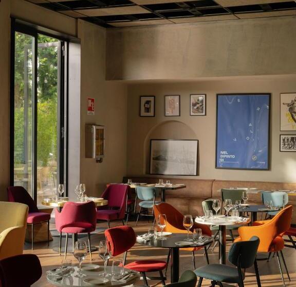 مسافرخانه Re Versiliana