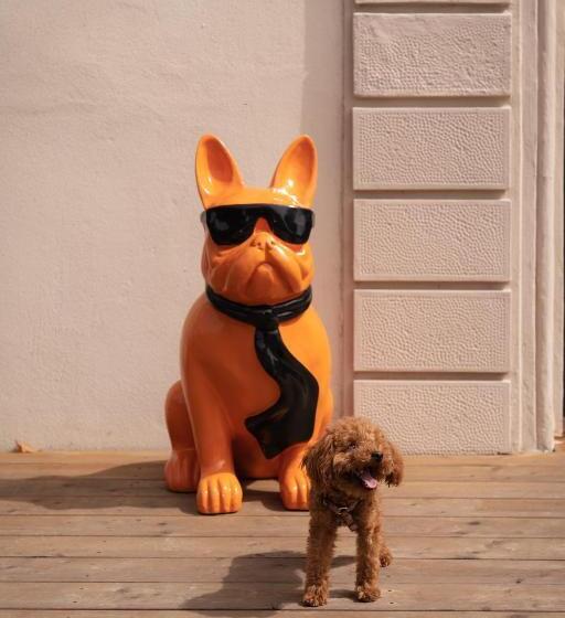 مسافرخانه Re Versiliana