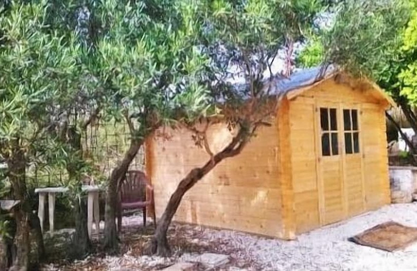 בית מלון כפרי Camping Ciauli