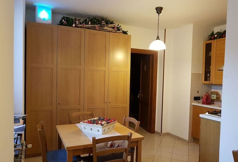 田舎風ホテル Azienda Agrituristica Lavagè