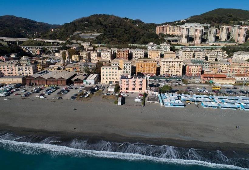 Fotos del hotel Sirenella:  12