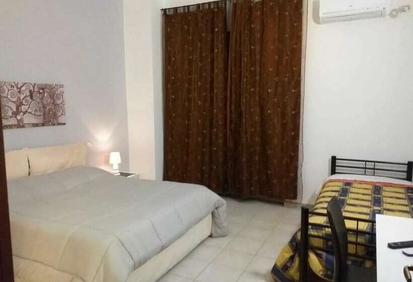 膳宿费 Albergo Arona Centro