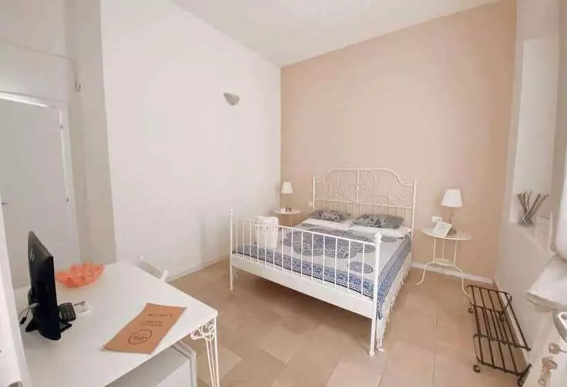 Regina Margherita B&b