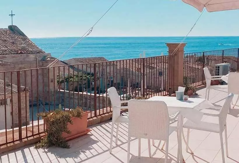 Regina Margherita B&b