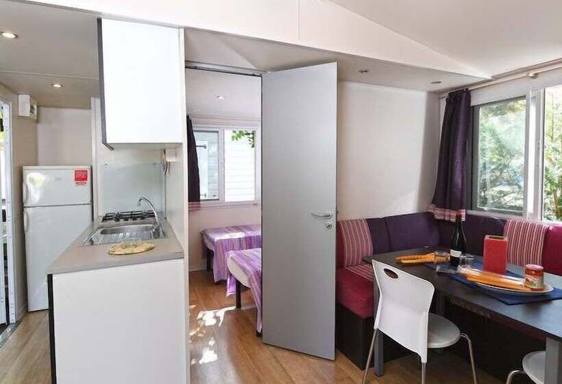 בית מלון כפרי Camping Village I Tre Moschettieri