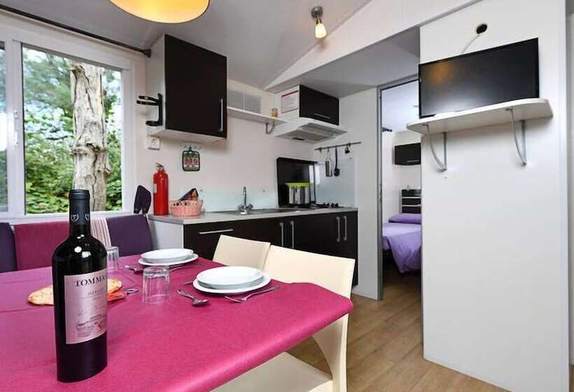 בית מלון כפרי Camping Village I Tre Moschettieri