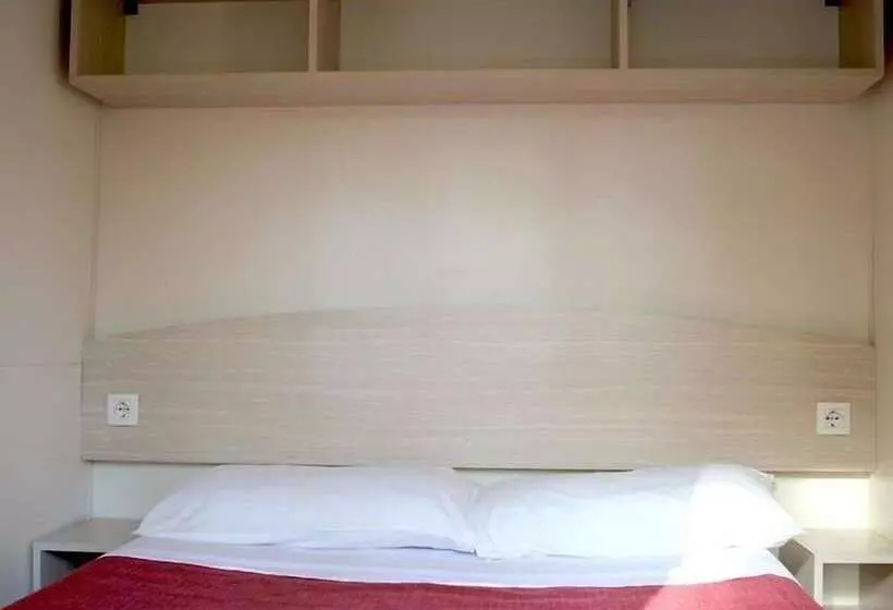 ホテル Camping Village I Tre Moschettieri