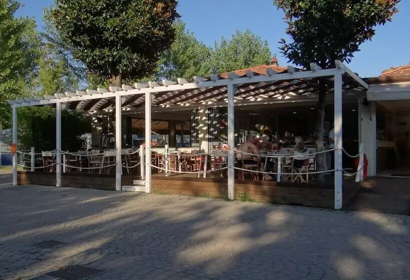 ホテル Camping Village I Tre Moschettieri