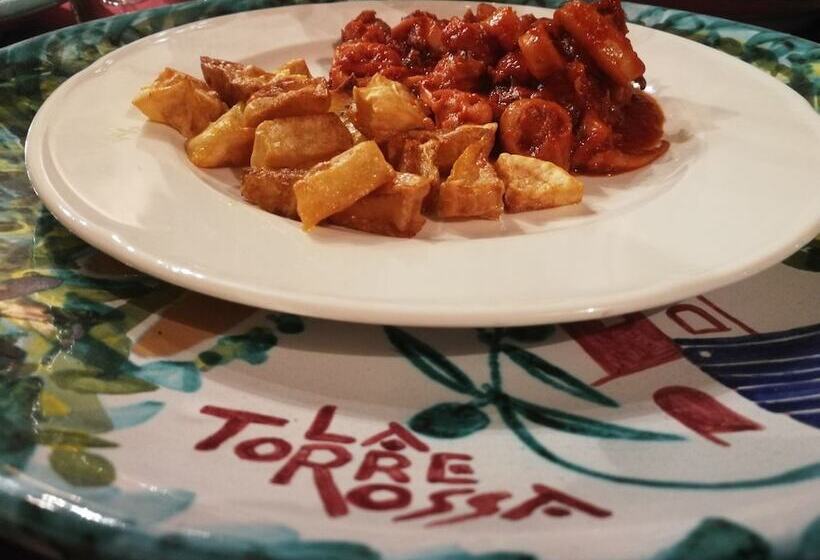 فندق ريفى La Torre Rossa