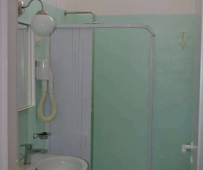 田舎風ホテル Torre Casciani