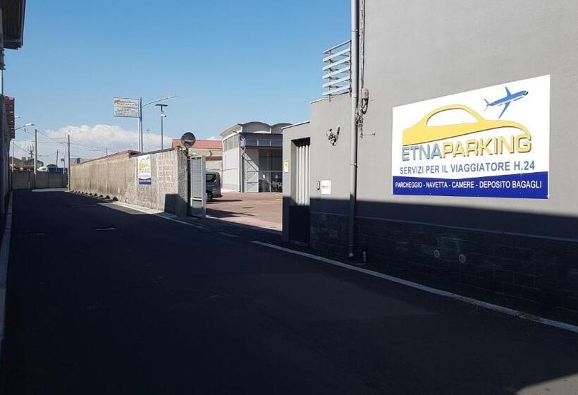 بنسيون Etna Parking