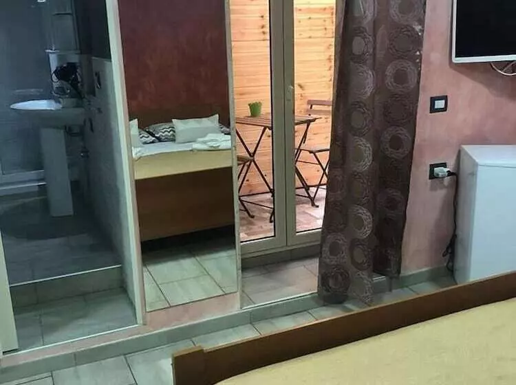 ペンション Rooms Chanel