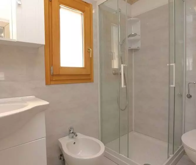 Lomakeskus Parco Vacanze Lo Scoglio