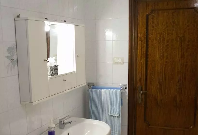 Aamiaismajoitus (B&B) A La Maison