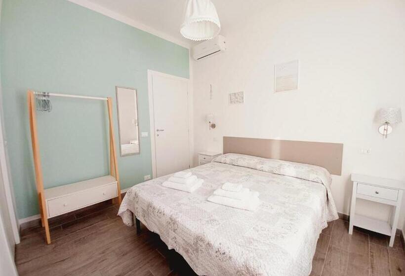 تختخواب و صبحانه Il Giardino