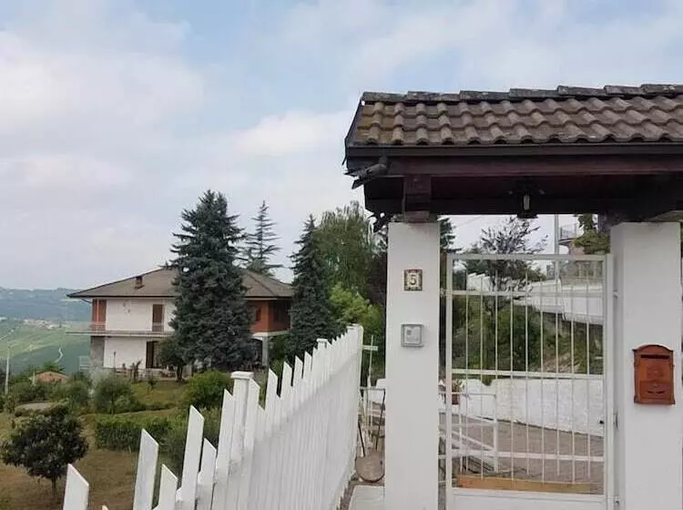 ベッドアンドブレックファースト La Casa Nel Verde