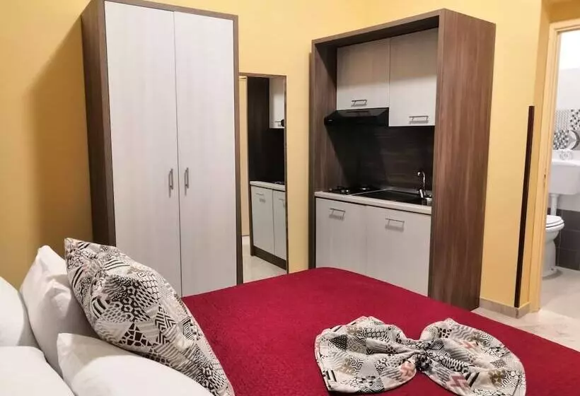 簡易ホテル Fratelli Clemente Spa And