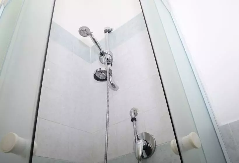 پانسیون Guest House Binario 1