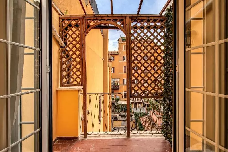 تختخواب و صبحانه Elysium Suites