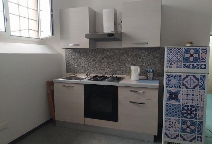 پانسیون Domus 19