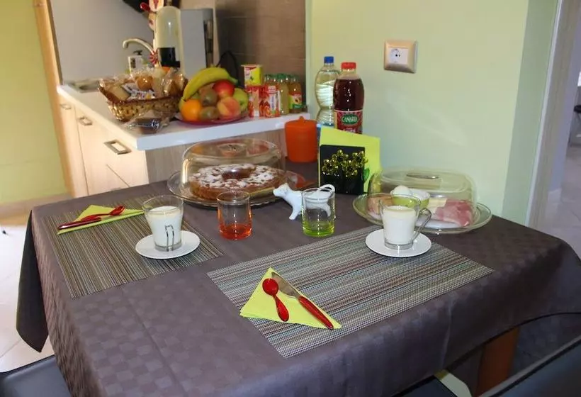 Aamiaismajoitus (B&B) Il Roseto Di Daniela