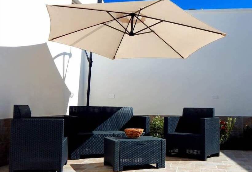 مبيت وإفطار Alma Salento