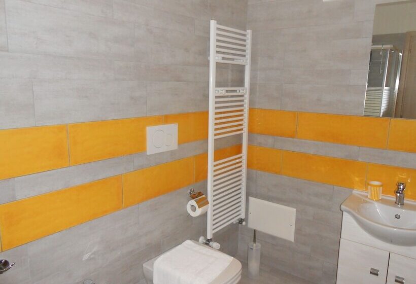 مبيت وإفطار Alma Salento