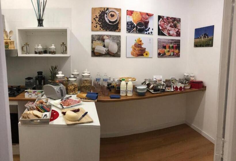 مبيت وإفطار Boutique Hotel Palazzo Corso Umberto