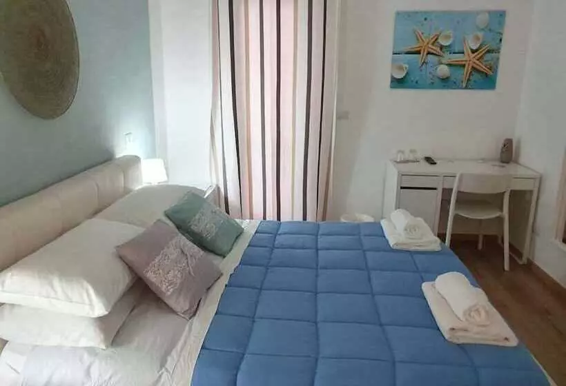 ベッドアンドブレックファースト G Home Gallipoli Rooms And Suite