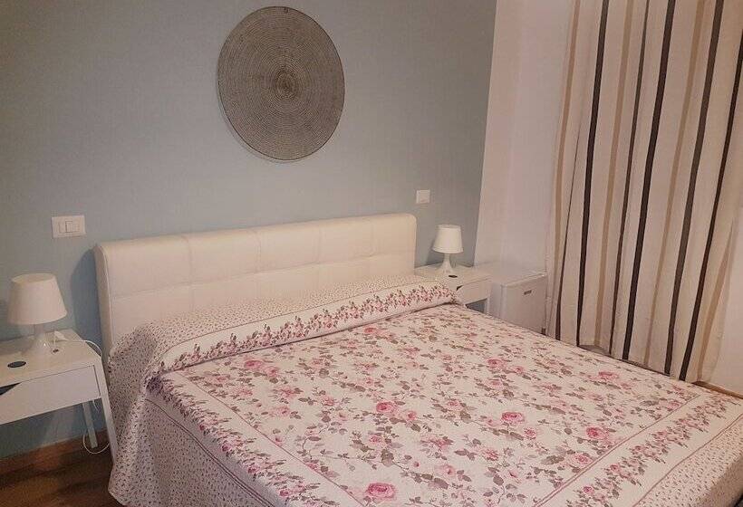 تختخواب و صبحانه G Home Gallipoli Rooms And Suite