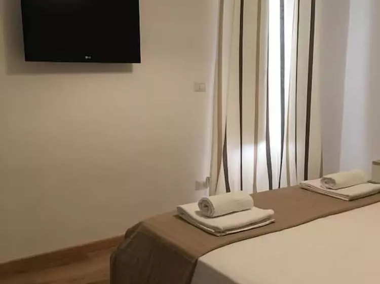 ベッドアンドブレックファースト G Home Gallipoli Rooms And Suite