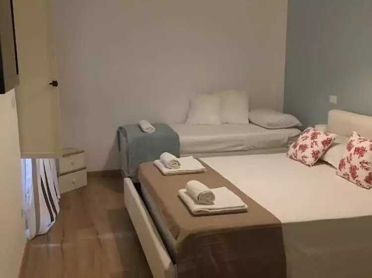 ベッドアンドブレックファースト G Home Gallipoli Rooms And Suite