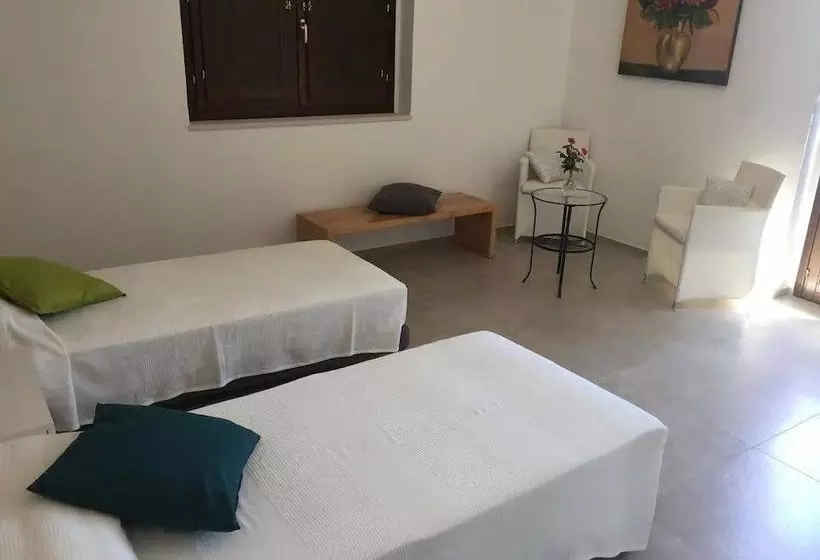 Aamiaismajoitus (B&B) Villa Angiolina, Molise