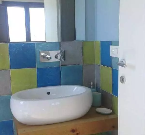 Aamiaismajoitus (B&B) Villa Angiolina, Molise