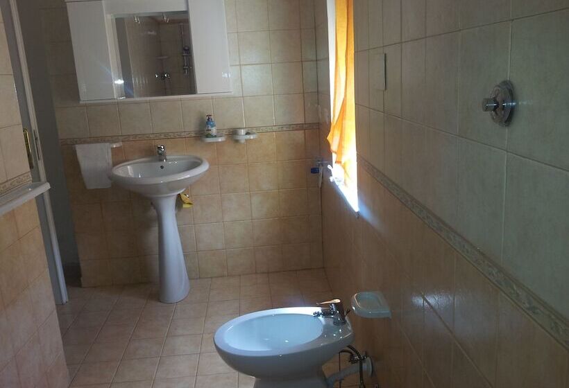 بنسيون Borgo Antico