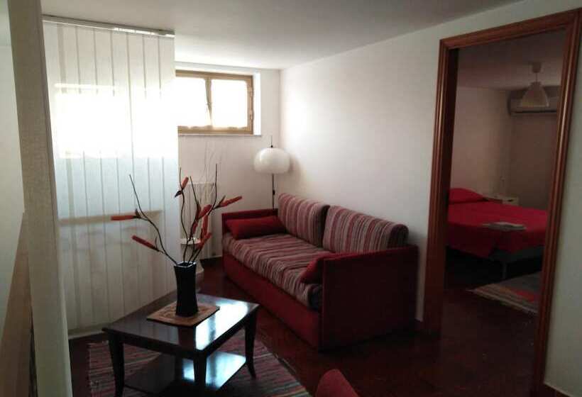 膳宿费 La Casa Del Lago Pergusa Lake Home