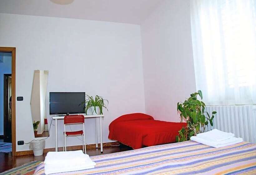 膳宿费 La Casa Del Lago Pergusa Lake Home