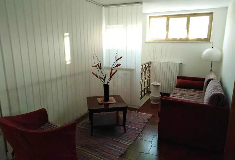 Majatalo La Casa Del Lago Pergusa Lake Home