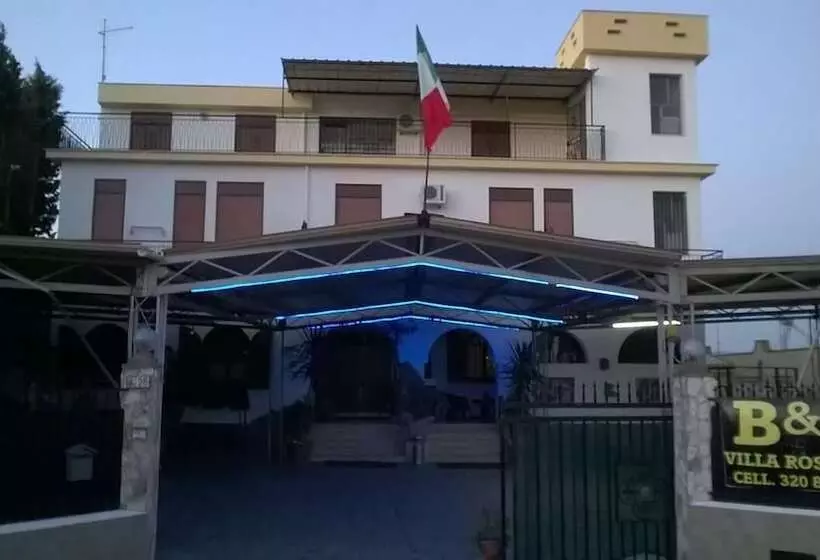 پانسیون Villa Rossella