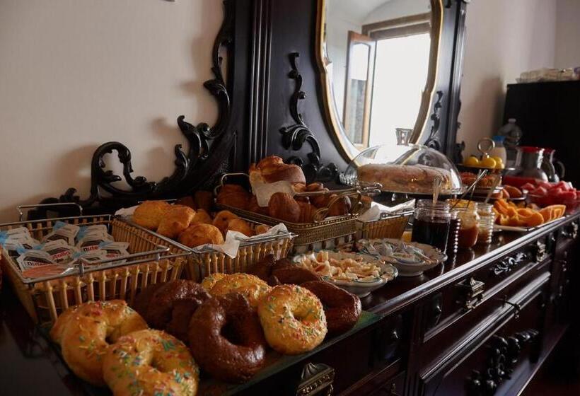 تختخواب و صبحانه Il Peschiciano