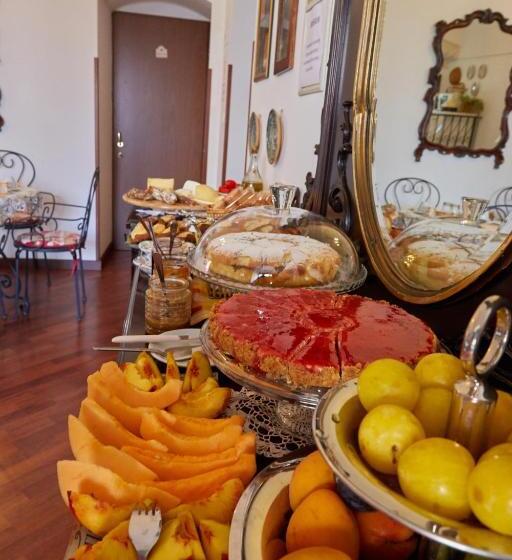 تختخواب و صبحانه Il Peschiciano