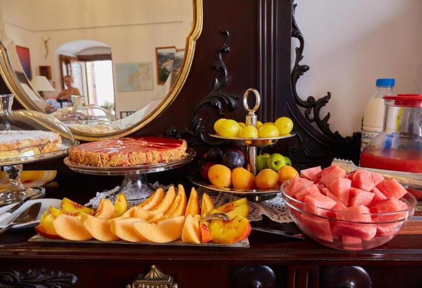 تختخواب و صبحانه Il Peschiciano