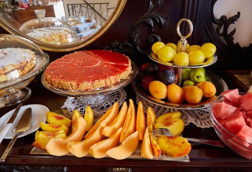 تختخواب و صبحانه Il Peschiciano