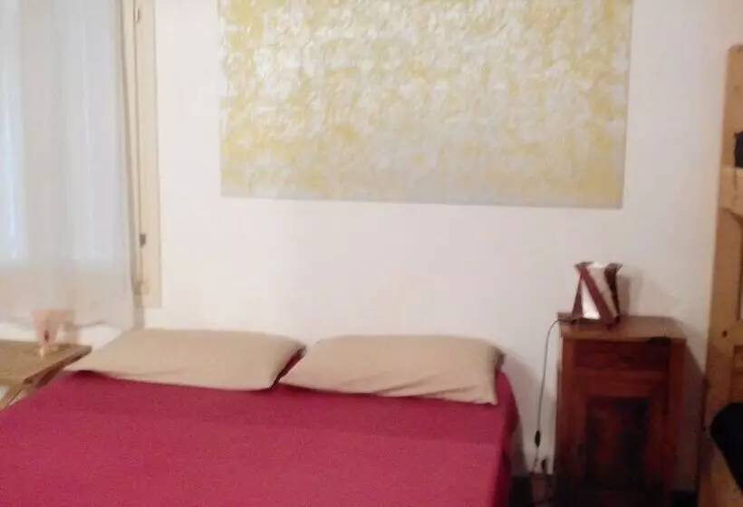 Mi Casa Tu Casa Bed & Breakfast