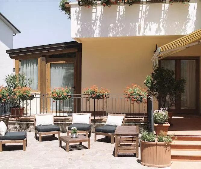 Majatalo La Villa Resort Charme & Relax