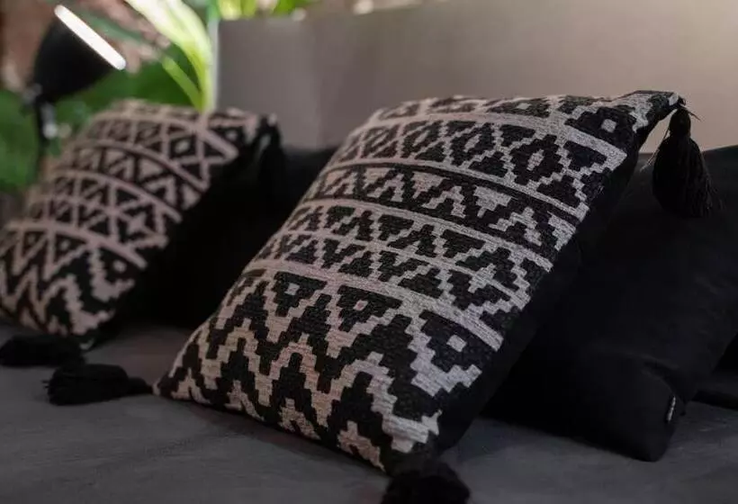 پانسیون Officine Cavour Apartments