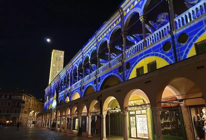 پانسیون Officine Cavour Apartments